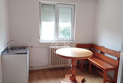 Garsoniera situata in zona B-dului Dacia Oradea - 5