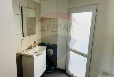 Spatiu comercial parter, zona Sos.  Chitila, ideal afacere de familie - 5