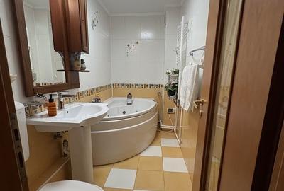 Apartament cu 4 camere decomandat, mobilat în Vitan - 14