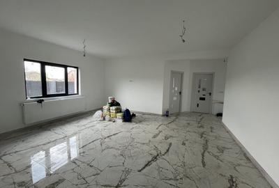 Casă individuală cu 3 camere cu Canalizare în Valu lui Traian - 4