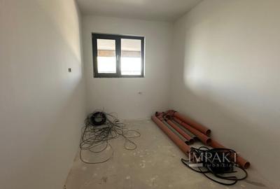 Duplex cu 4 camere cu Canalizare în Feleacu - 17