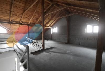 Casa tip duplex, 263 Mp utili, Copaceni - 15