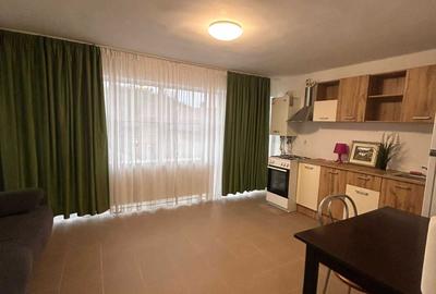 Garsonieră decomandată în Central - 4