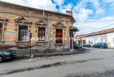 Apartament cu 3 camere semidecomandat, mobilat în Central - 8