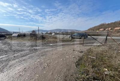 Spațiu comercial, de 1,400 mp, în Industrială - 4