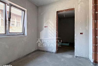 Casă cu 4 camere în Moșnița Nouă