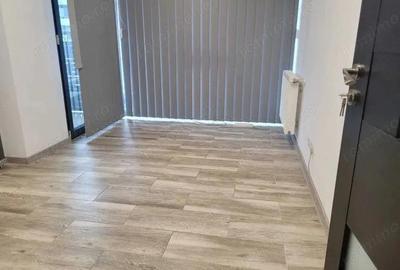 Apartament cu 3 camere decomandat în Tudor