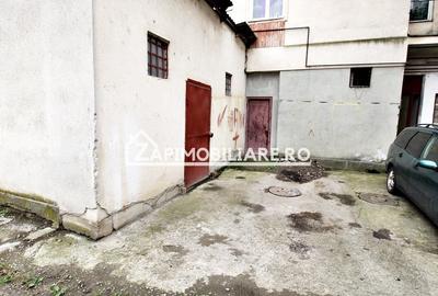 Hală + birouri si spatiu comercial 700 mp. teren 2.500 mp - 10