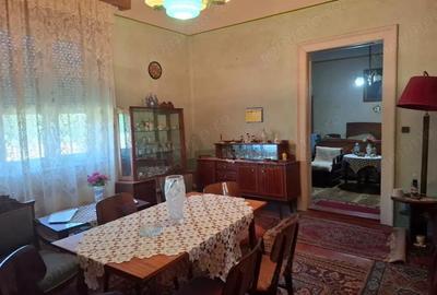 Casă cu 4 camere cu Teren 839 Mp în Nădlac - 2