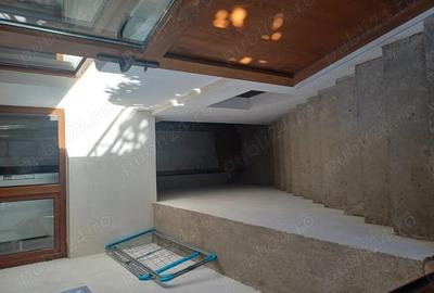 Casă cu 6 camere în Mangalia - 3