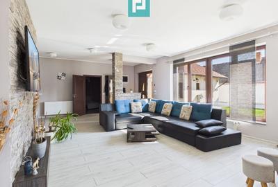 Casă modernă cu 2 corpuri, 5 camere în Pecica - 1