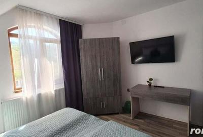 Cerghid - Vanzare pensiune / oportunitate afacere - Str. Principala - 7