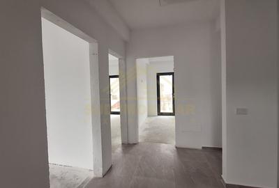 Casă individuală cu 5 camere cu Canalizare în Central - 23