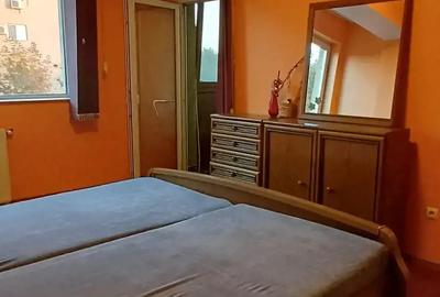Apartament cu 2 camere decomandat în Girocului - 3