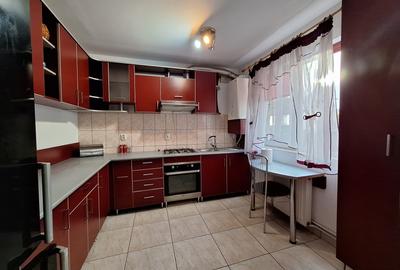 Casă cu 4 camere cu Canalizare în Florești - 3