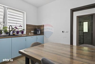 Casă cu 5 camere cu Teren 544 Mp în 6 Vânători - 16