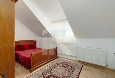Vila de vanzare in Busteni - 8 dormitoare, vedere directa spre Crucea Caraiman! - 35