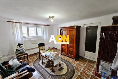 Casă individuală cu 4 camere cu Canalizare în Central - 12