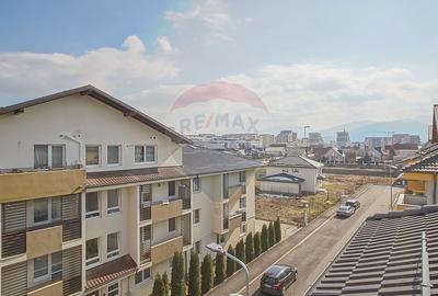 Apartament cu 2 camere semidecomandat, mobilat în Tractorul - 18