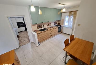 Apartament cu 3 camere decomandat în 6 Vânători - 11