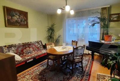 Doua case de vanzare in curte comuna,zona Titulescu Satu Mare - 7