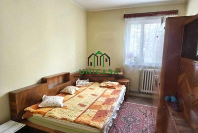 Apartament cu 3 camere semidecomandat în Traian - 9