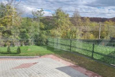 Casă cu 3 camere cu Teren 430 Mp în Central - 9