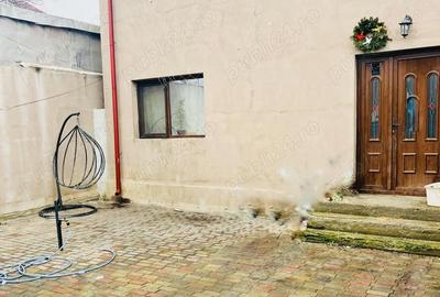 Casă cu 6 camere în Obor - 10