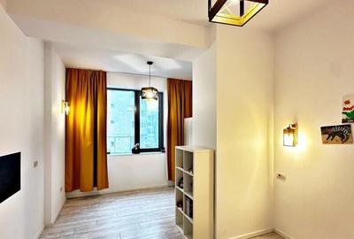 Apartament cu 3 camere semidecomandat în Central - 3