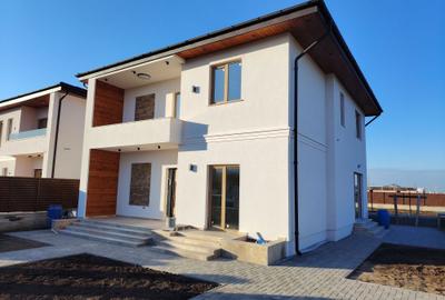 Casă cu 4 camere în Dobroești - 6