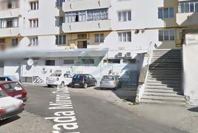 Spațiu comercial, de 110 mp, în Central