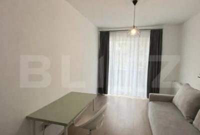 Apartament cu 3 camere semidecomandat în Central - 2