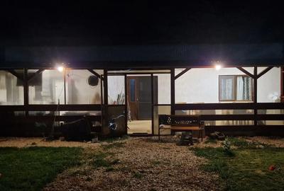 Casă cu 4 camere în Murighiol