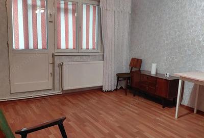 Apartament 3 camere decomandat 68 mp Galati zona IREG - 13