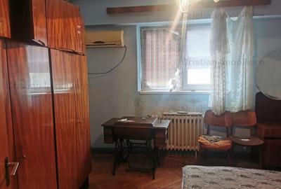 Apartament cu 4 camere decomandat în Călărași - 9