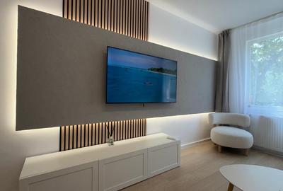 Apartament cu 3 camere semidecomandat, mobilat în Lujerului