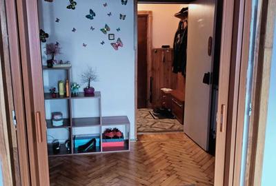 Apartament cu 3 camere decomandat în Central - 4