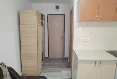 Garsonieră decomandată în Central - 5