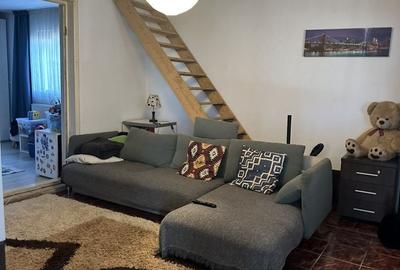 Casă cu 2 camere cu Teren 2500 Mp în Central