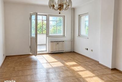 Apartament cu 3 camere în Craiovei