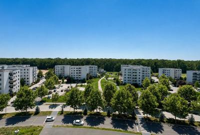 Apartament cu 2 camere semidecomandat, mobilat în Băneasa