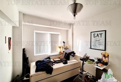 Apartament cu 4 camere decomandat în Tei - 4
