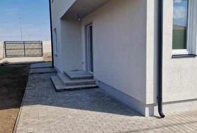 Casă individuală cu 4 camere cu Canalizare în Cumpăna - 2