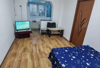 Apartament cu 3 camere semidecomandat, mobilat în Central - 13
