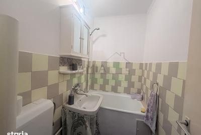 Apartament cu 2 camere semidecomandat în Tractorul - 3