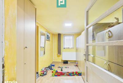 Casă cu 4 camere cu Teren 2812 Mp în Olari - 11