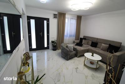 Casă cu 3 camere cu Teren 198 Mp în Central - 8