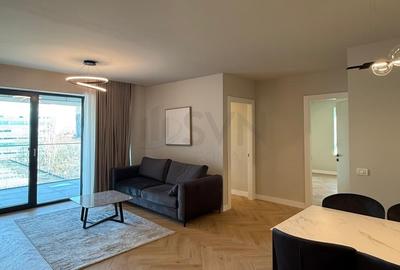 Apartament cu 3 camere semidecomandat, mobilat în Pipera