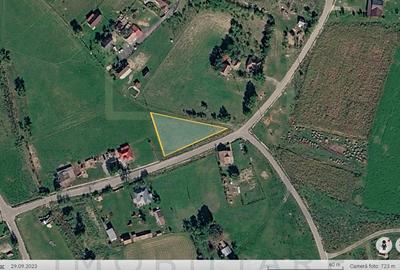 Teren Construcții intravilan de 1340 mp, în Mociu - 2