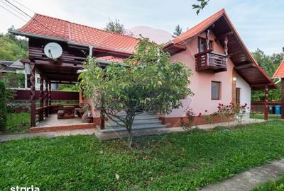 Casă cu 5 camere cu Teren 735 Mp în Volovăț